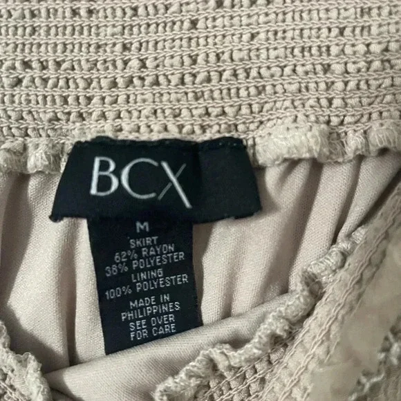 BCX ruffled high low skirt - Picture 6 of 6